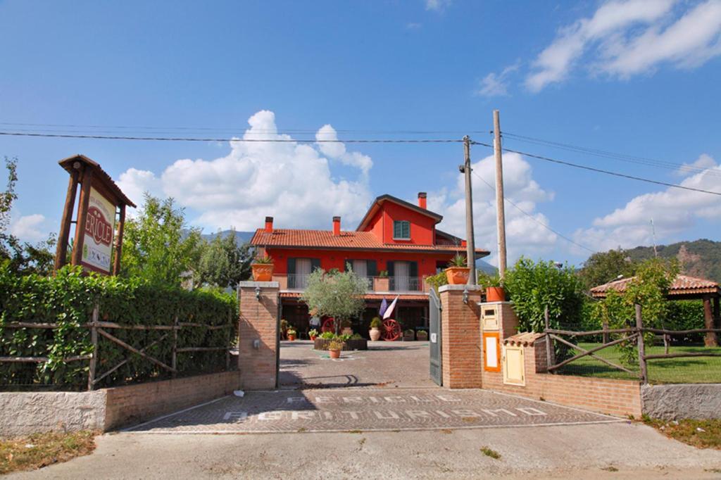 Azienda Agrituristica Pericle Montella Exterior foto